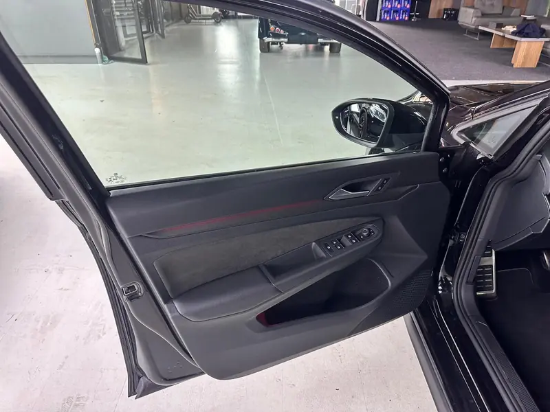 Volkswagen Golf GTI – Foto 9 de 18