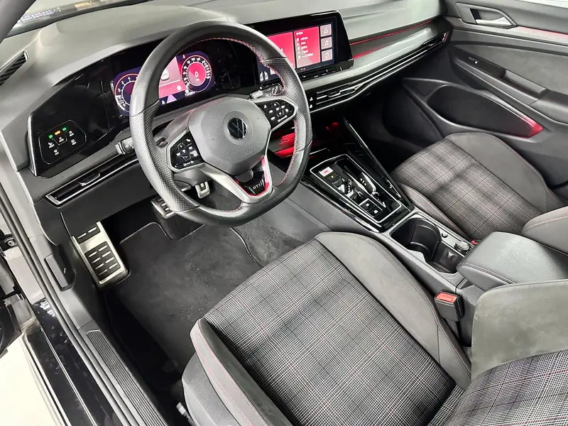 Volkswagen Golf GTI – Foto 14 de 18