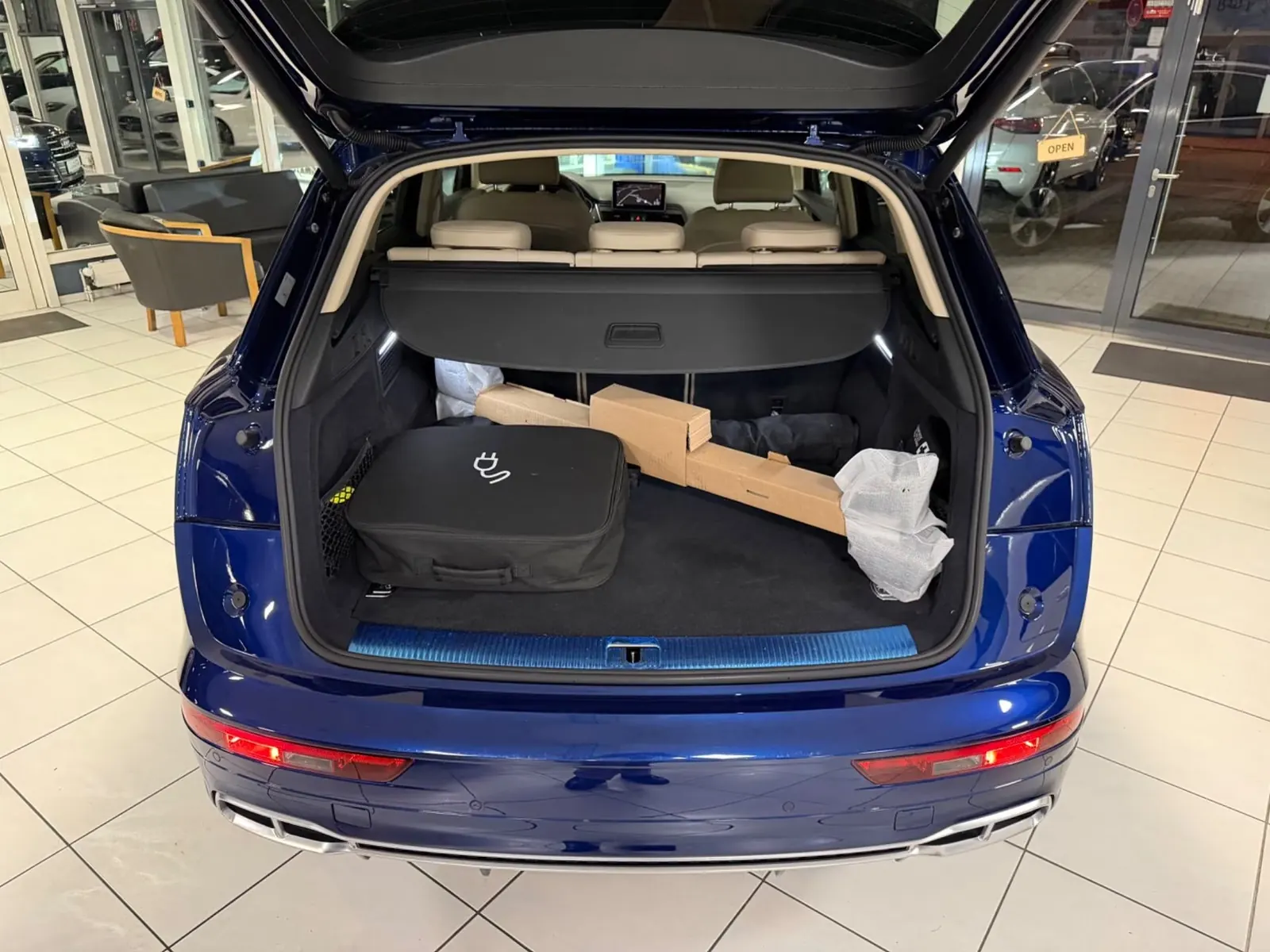 Audi Q5 55 TFSI e quattro S line · S tronic – Foto 6 de 12