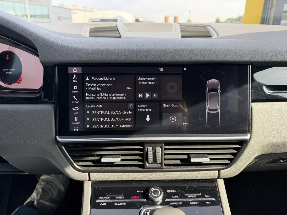 Porsche Cayenne 3.0 V6 Tiptronic S – Foto 8 de 13