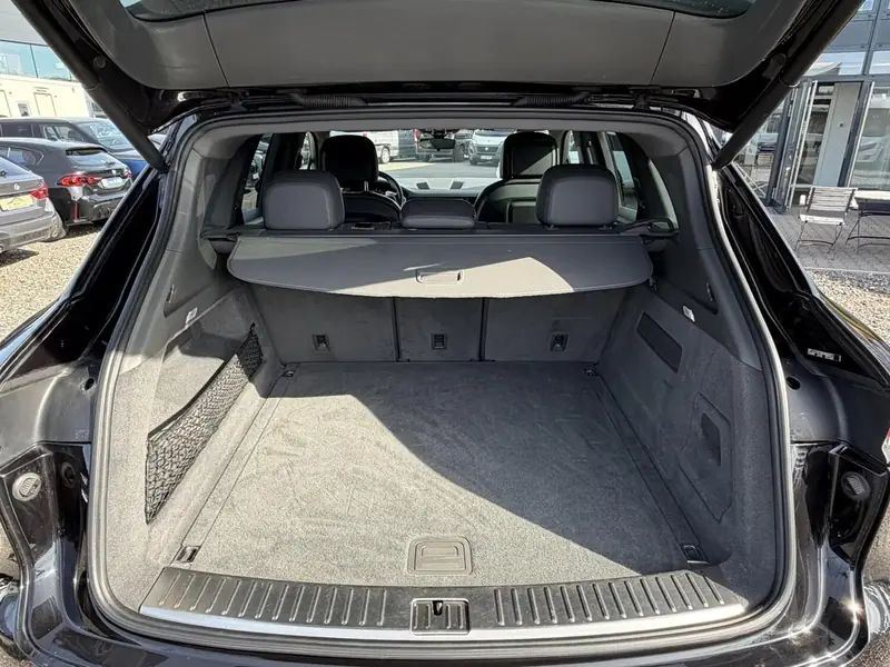 Porsche Cayenne – Foto 12 de 13