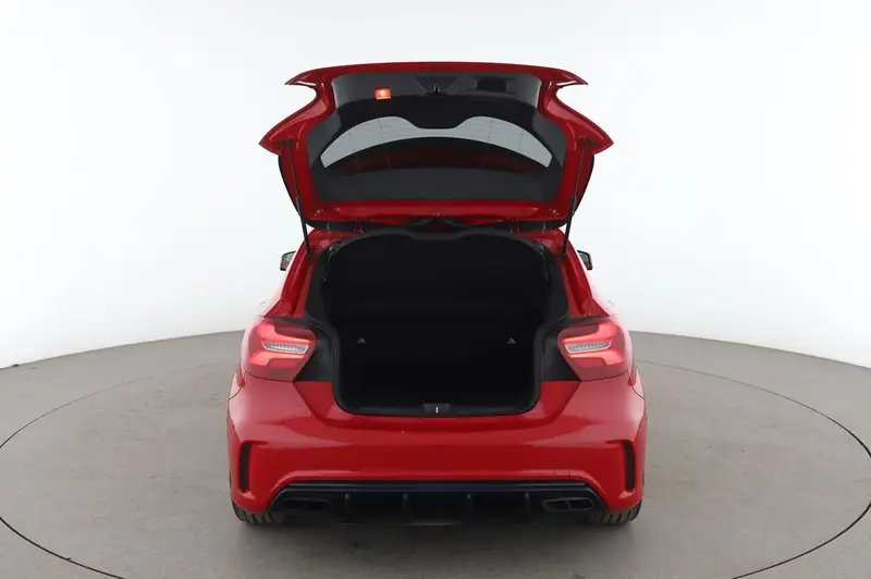 Mercedes-AMG A 45 4MATIC – Foto 8 de 13