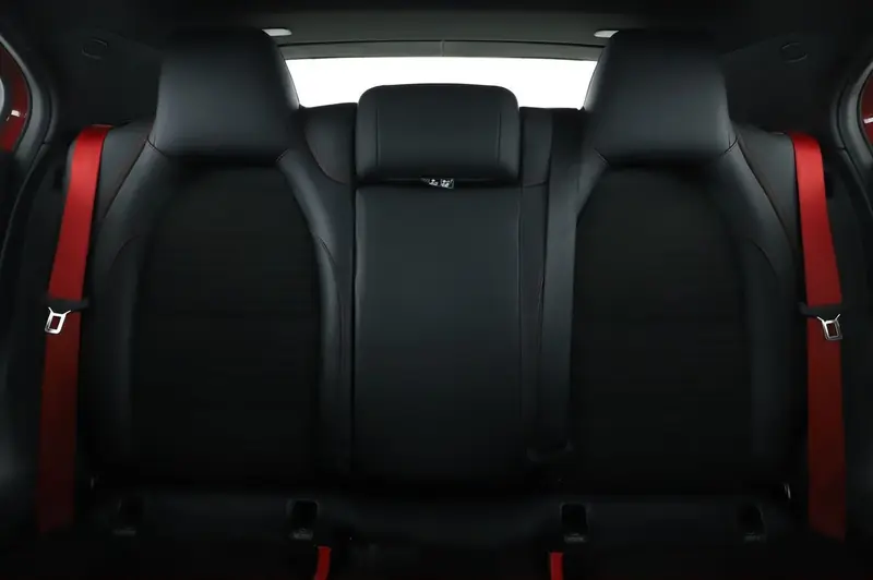 Mercedes-AMG A 45 4MATIC – Foto 13 de 13