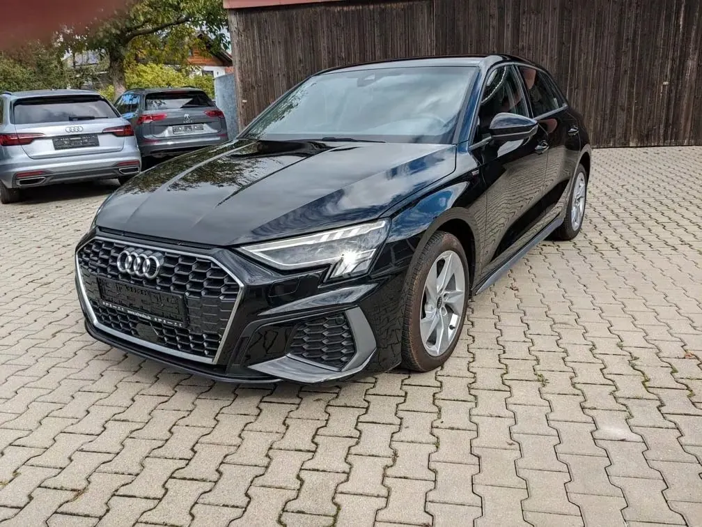 Audi A3 Sportback 40 TDI quattro S line · S tronic – Foto 2 de 10